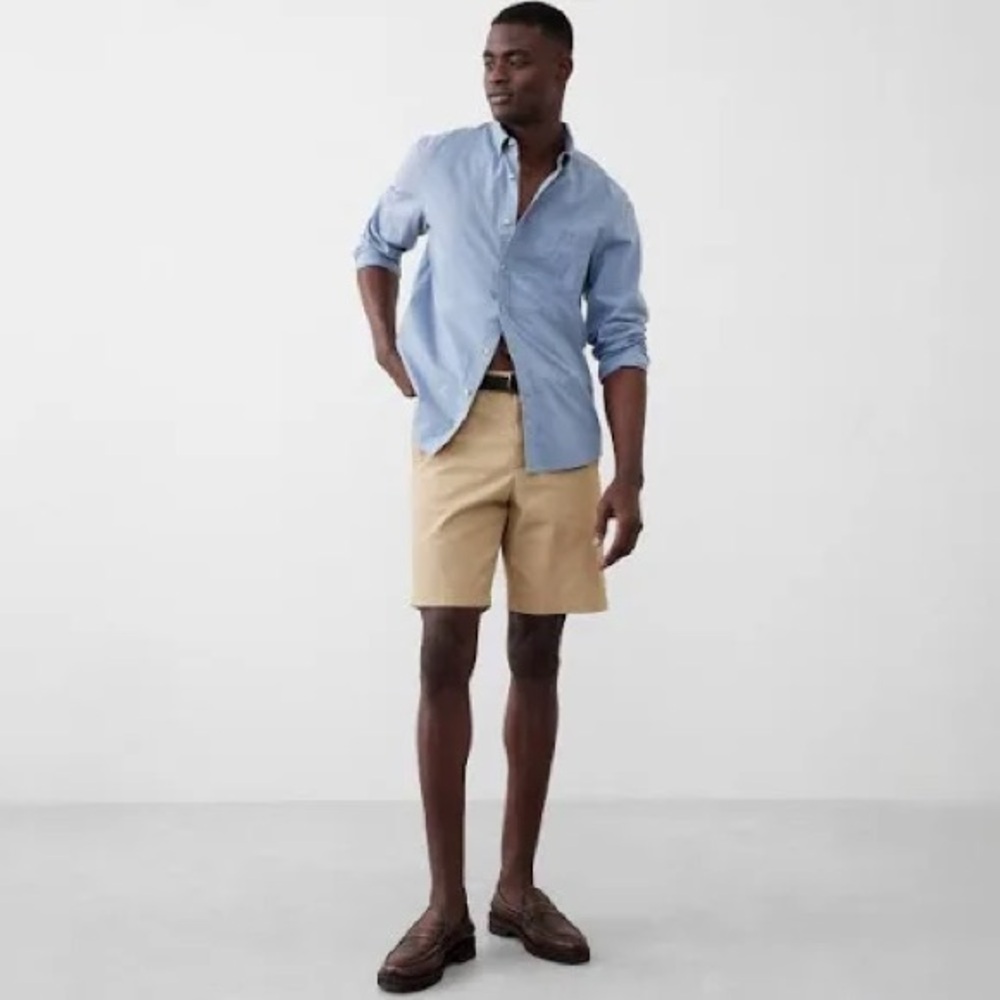 Banana Republic Men's Aiden Fit 9" Tan Foat Front Chino Shorts - 31 EUC